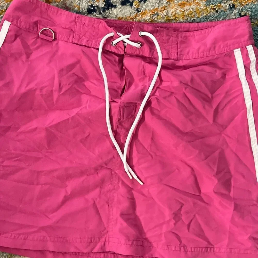 California cover size 9/10 pink striped beach skirt 90s